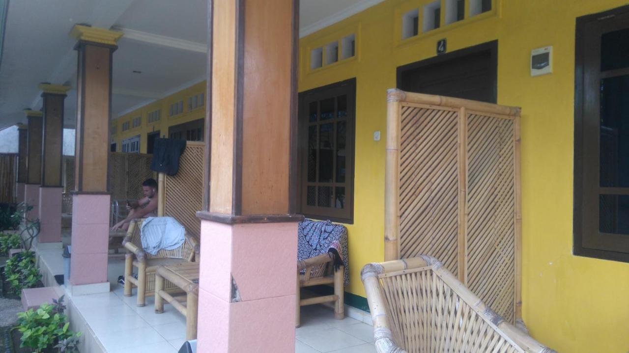 Koi Gili Guest House Gili Trawangan Exterior photo
